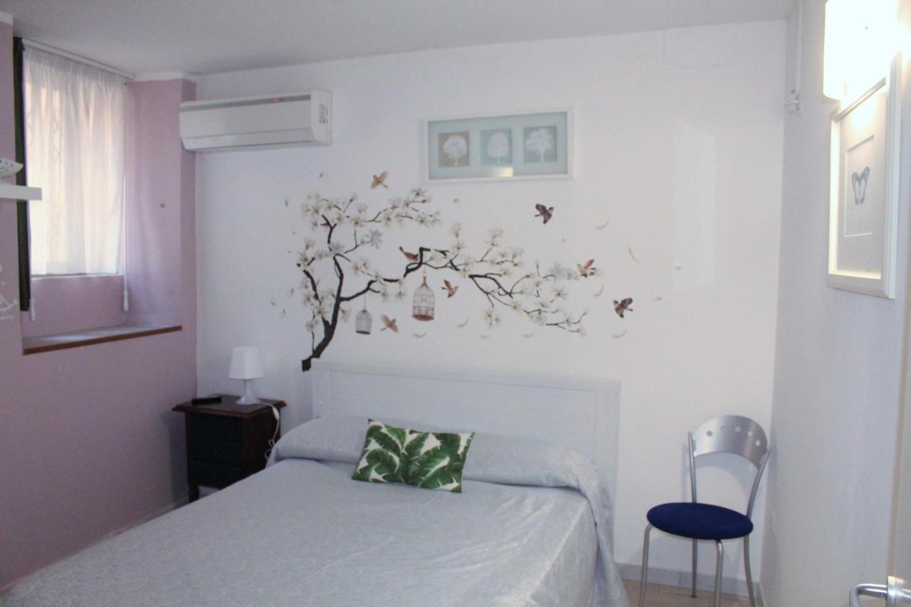 Casa Vacanze Angelica Salernes Extérieur photo